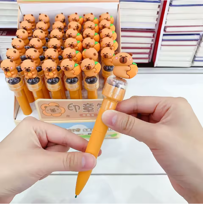 Lapicera Con Sello Escolar Kawaii Capybara Carpincho