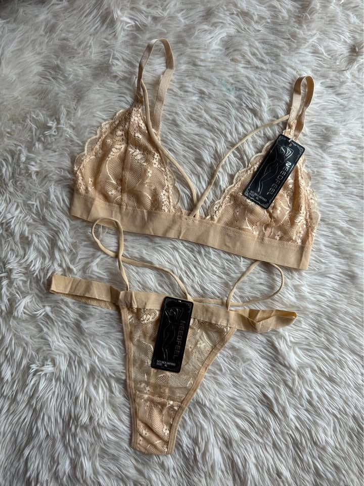 Conjunto Bralette Con Colaless Encaje Lenceria