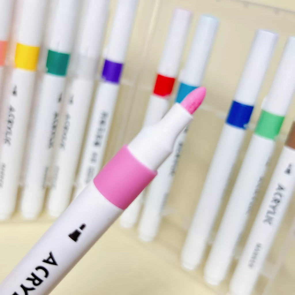 Marcadores Acrílicos Profesional Loro X24 Unidades Valija